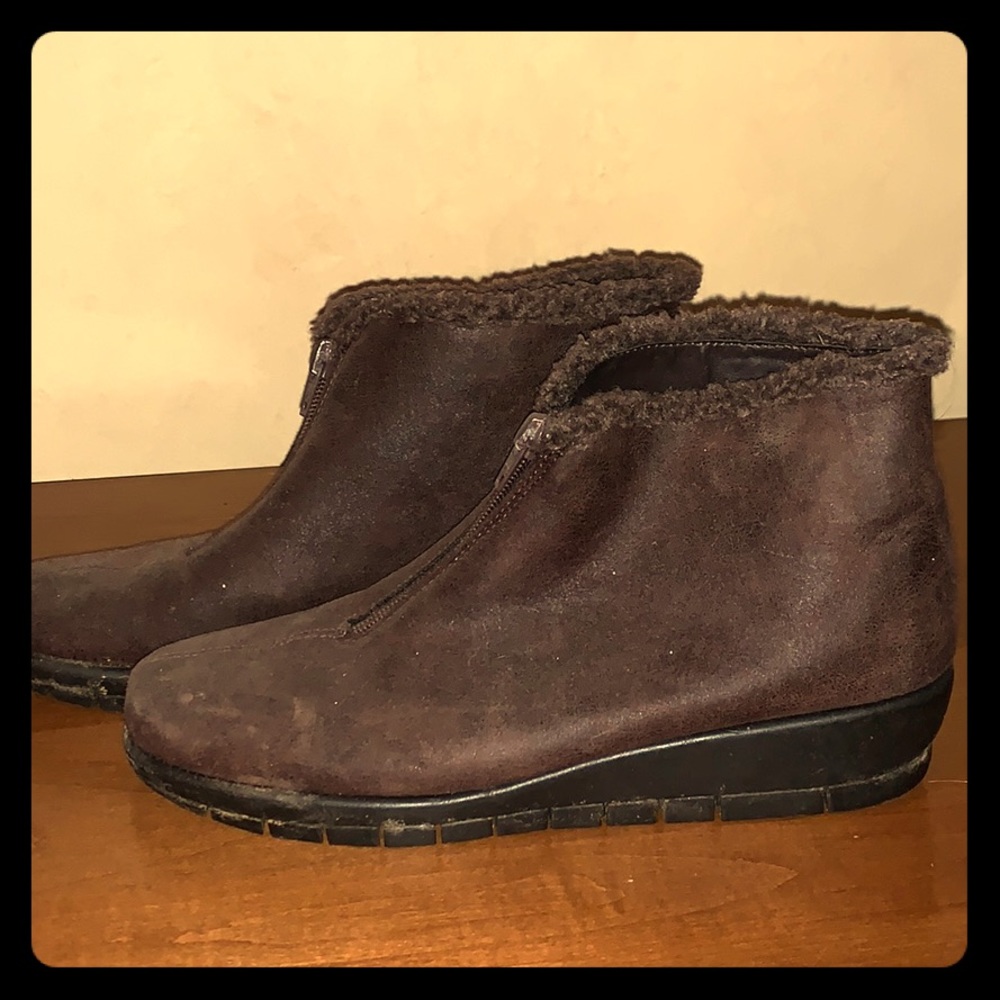 Aerosols winter booties
